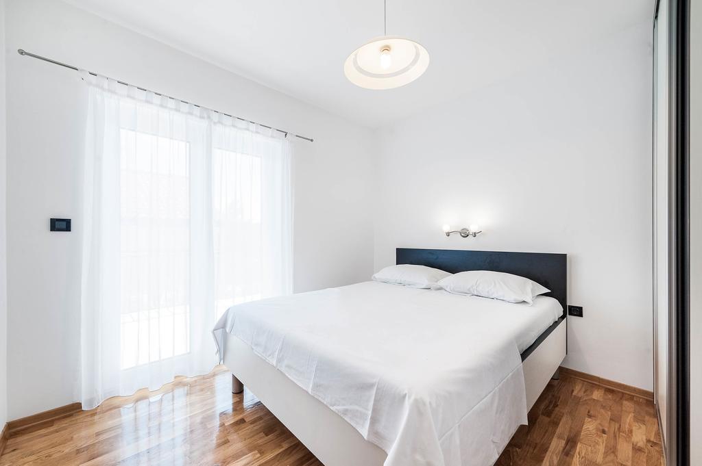 Apartment Grc Grebastica Luaran gambar